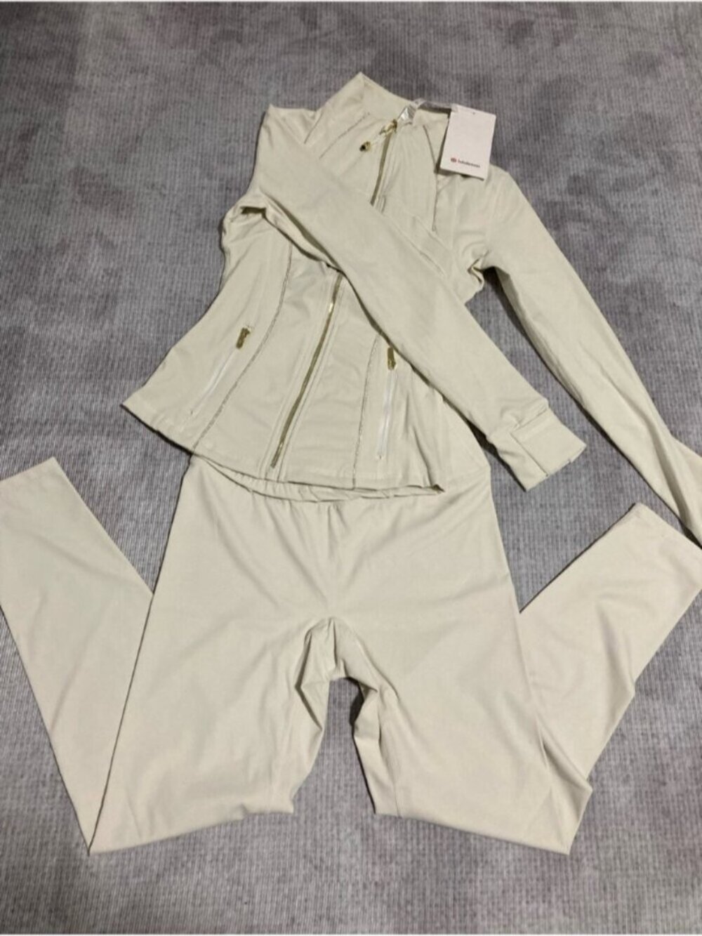 lululemon athletica Cream Zip Jacket & Leggings Set